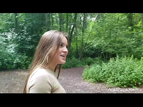 ❤️ Li vaig suggerir a l'Evelina que fotéssim en un lloc públic! Ella va dir que sí. Llavors la vaig follar pel cul i la vaig correr a la boca. Llavors es va enfadar. ❌ Vídeo de sexe al ca.taxiklass.ru ❌