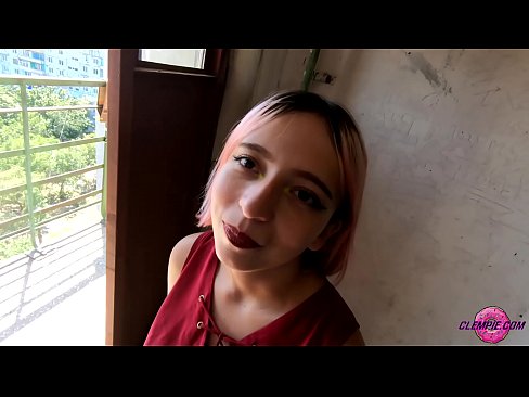 ❤️ Student Sensual xucla un desconegut a l'Outback - Cum a la cara ❌ Vídeo de sexe al ca.taxiklass.ru ❌